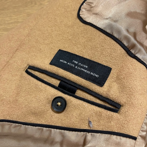 Aritzia Jacket ✨ - Picture 7 of 8